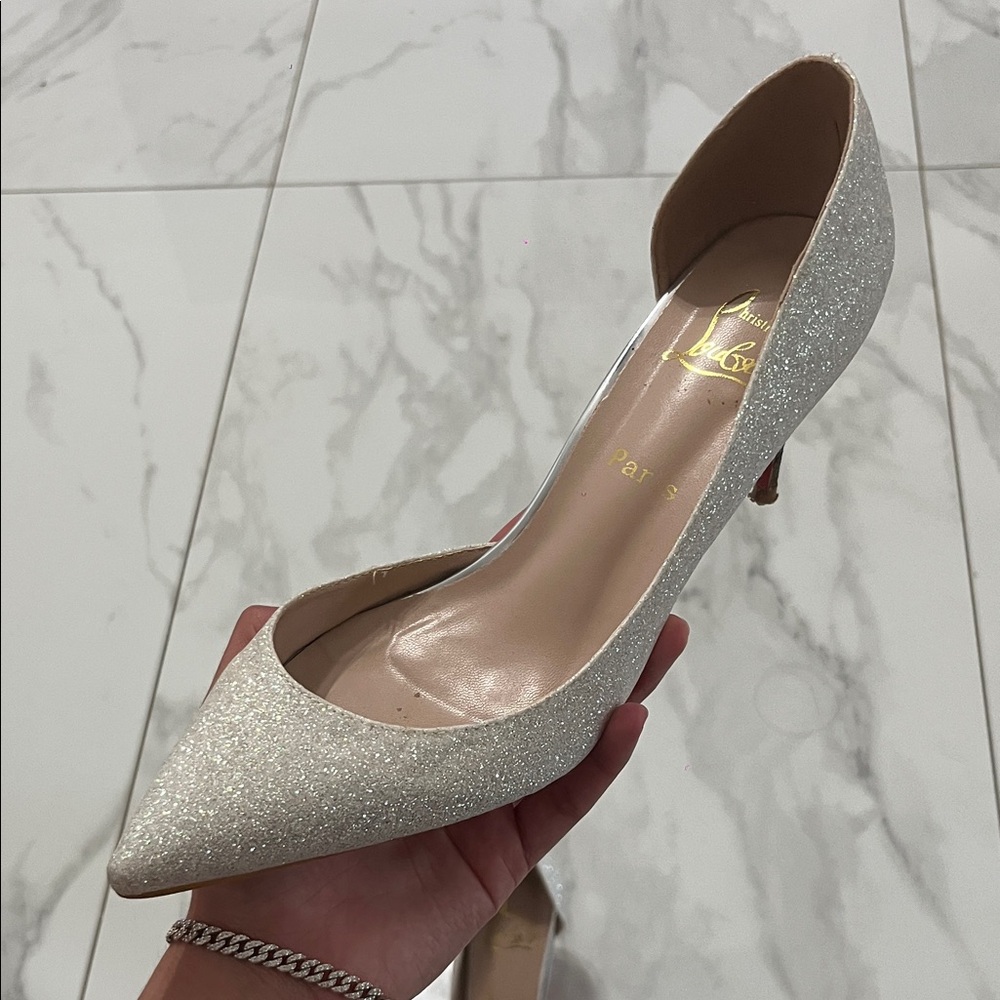 Elegant Silver Glitter Pumps/ louboutins